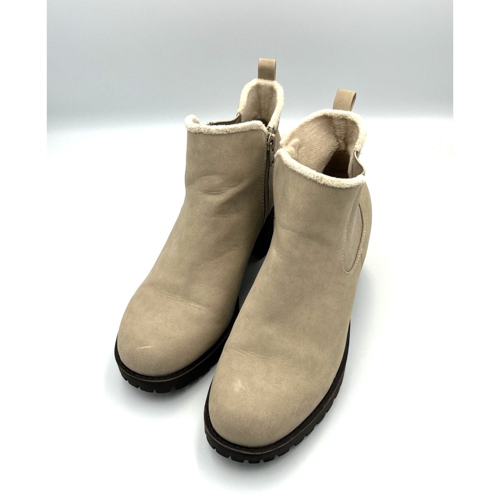 Baretraps Anke Boots 8.5 Beige Suede Ankle Chelsea Block Heel Lug Sole Neutral